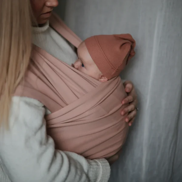 ⁦Ribbed Baby Beanie - Cedar⁩ - الصورة ⁦2⁩