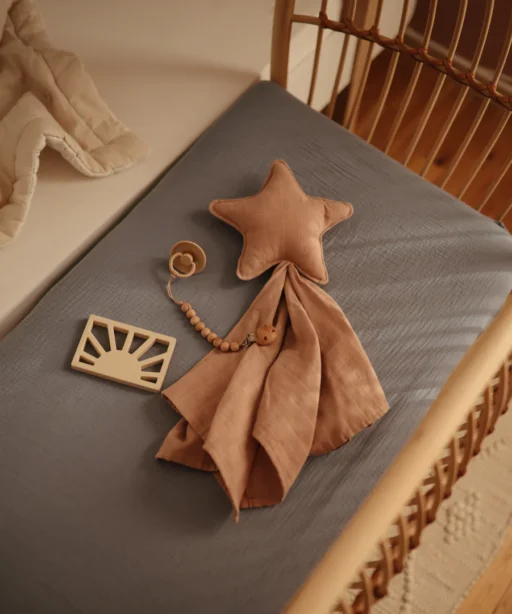 Alternative view of Star Lovey Blanket - Natural