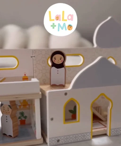 Alternative view of Masjid Playhouse